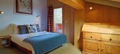 Escape and charm at La Tania!   Renovated from the inside ou