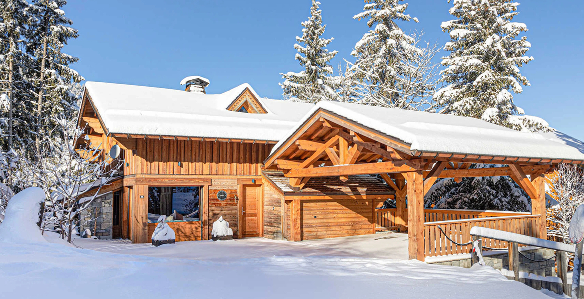 Magnifique chalet en bois moderne – Courchevel La Tania – La