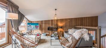 This beautifully modern chalet, situated in the centre of th