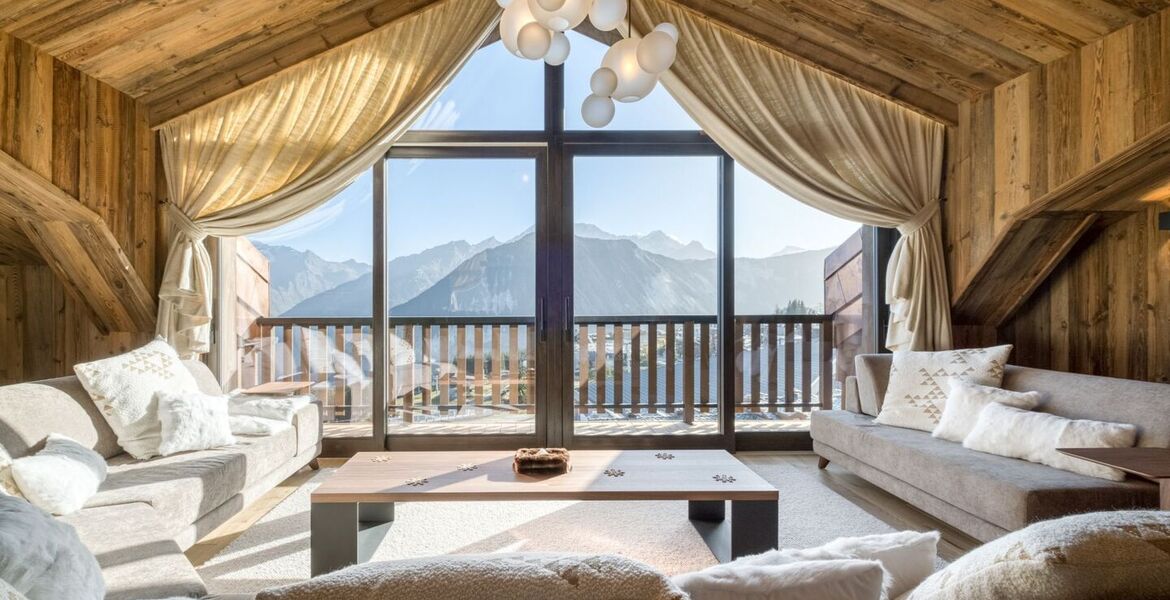 Luxury Ski-in/Ski-out Penthouse Chalet in Courchevel 1850