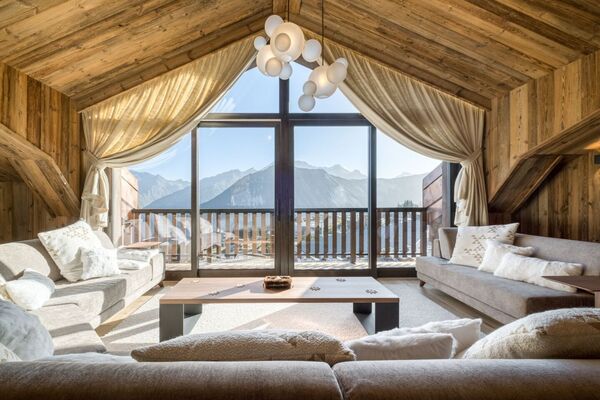 Chalet for rent in Courchevel 1850 with 5 bedrooms 