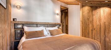 Luxury Ski-in/Ski-out Penthouse Chalet in Courchevel 1850