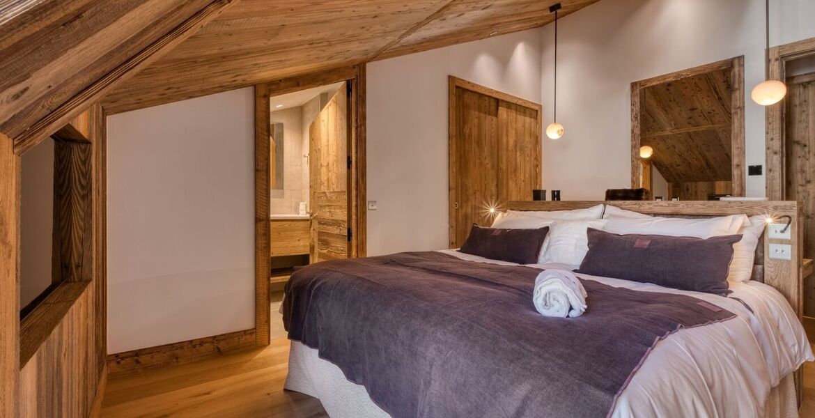 Luxury Ski-in/Ski-out Penthouse Chalet in Courchevel 1850