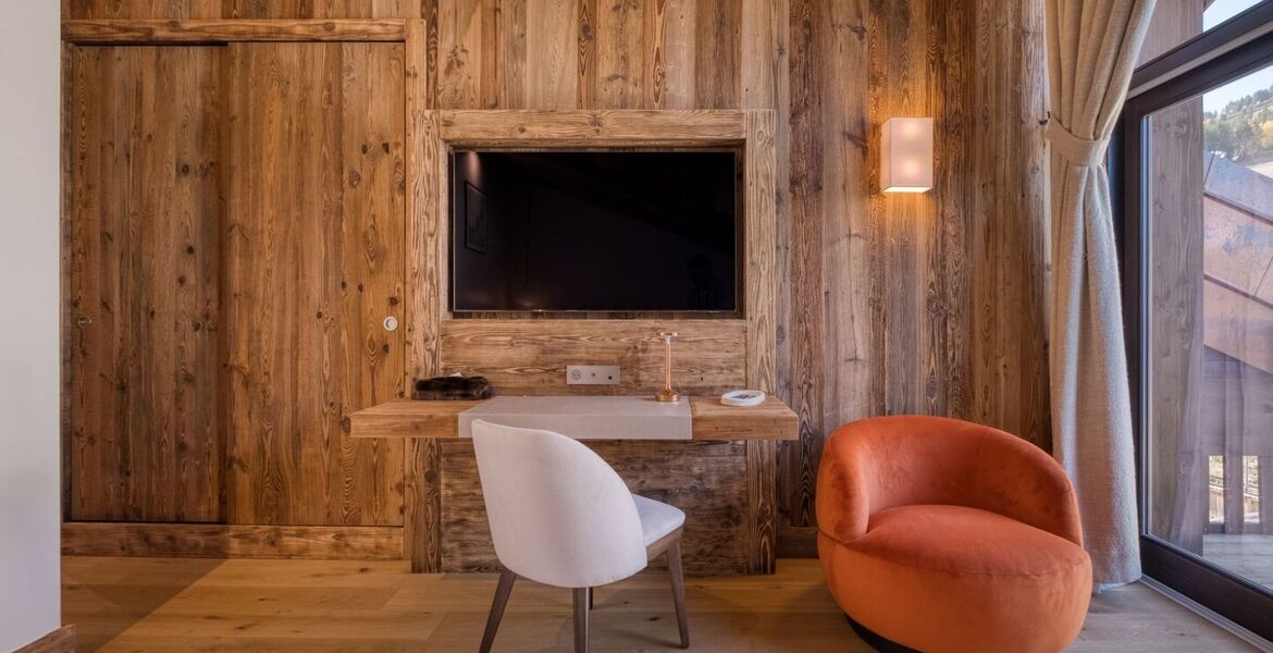 Luxury Ski-in/Ski-out Penthouse Chalet in Courchevel 1850