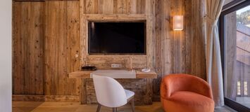 Luxury Ski-in/Ski-out Penthouse Chalet in Courchevel 1850