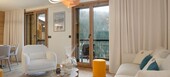 Penthouse with a lovely view of the fir trees, loc