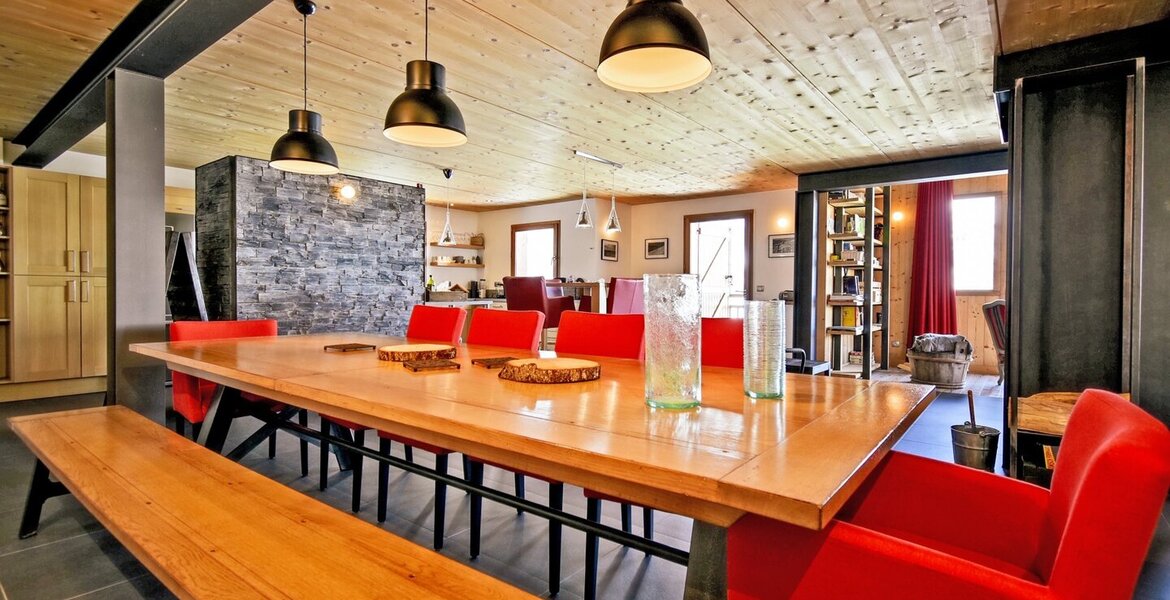 With an uninterrupted view of the mountains, this prestigiou