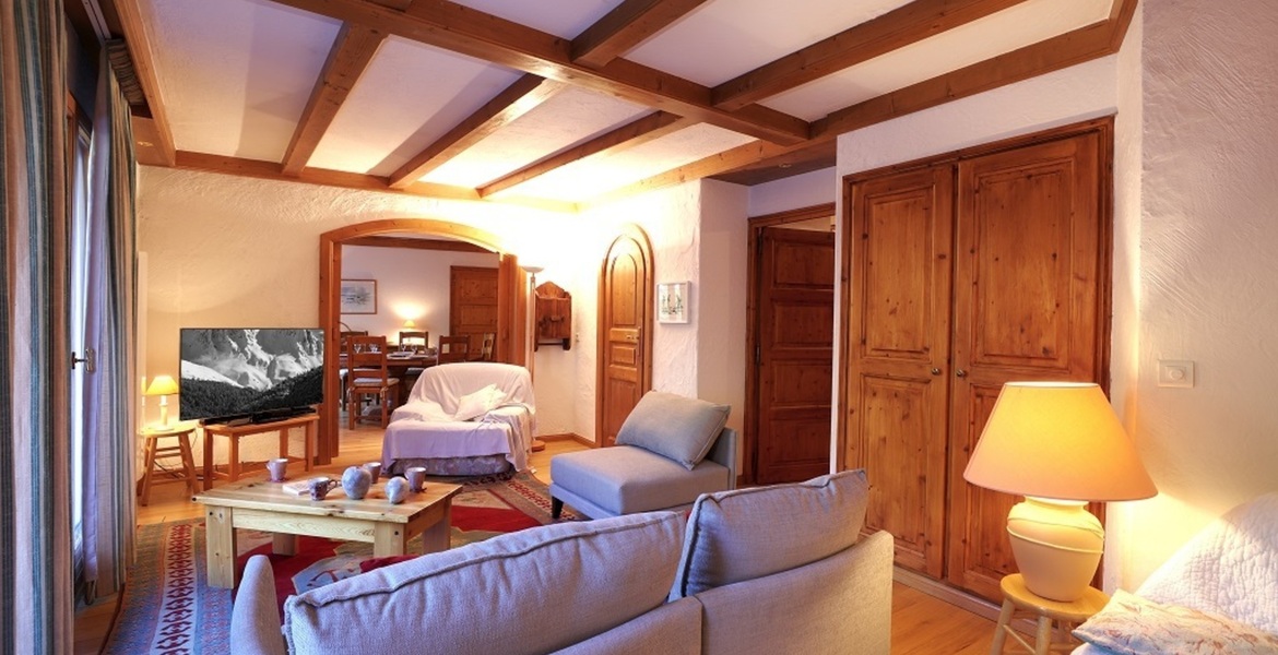 Ski in ski out - Courchevel Village – 4*  3 rooms, 88 m², eq