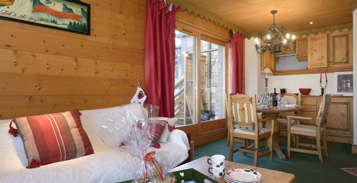 Traditional, cosy flat in the centre of Courchevel 1850, clo