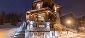 If you're looking for a chic getaway in the French Alps, loo