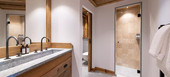 10 voyageurs · 4 chambres · 4 salles de bain · 130 m²  Il es