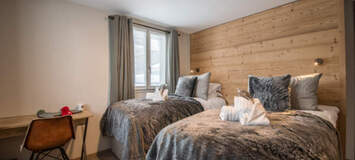 Chalet  is nestled right in the thick of Courchevel 1550. Wh