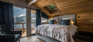 Chalet  is nestled right in the thick of Courchevel 1550. Wh