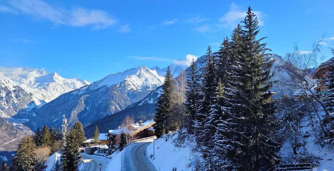 Skis aux pieds - Courchevel Village - 8/10 - 3*  2 pièces 1/