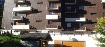 AT THE ENTRANCE OF COURCHEVEL 1550 4 bedrooms apartment of 9