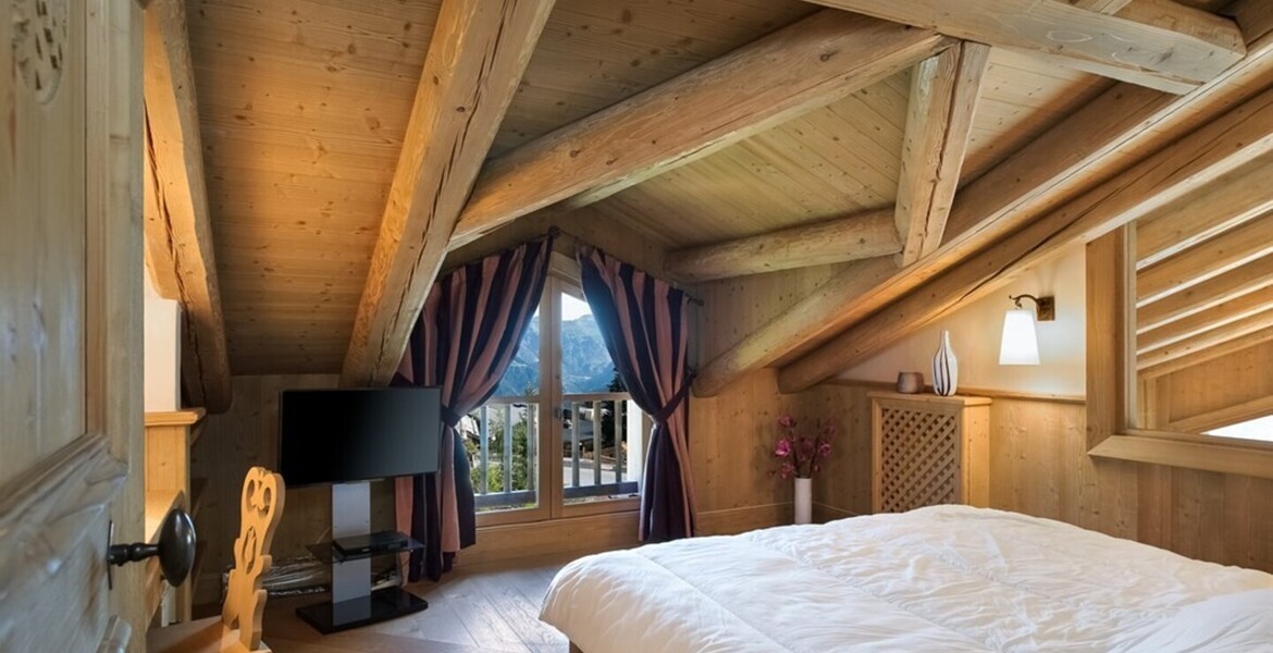 5-room chalet for holiday rental  sleeps 8 4 bedrooms 5 beds