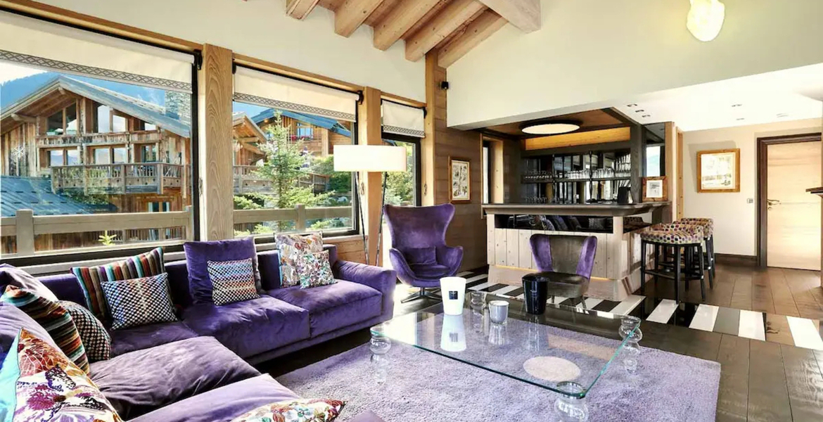 Chalet  has an ideal location the central Courchevel 1650