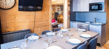 Flat Val Thorens - 10 people  Sleeps 10 people 5 bedrooms 7 