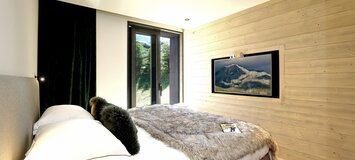Chalet de luxe - SKIS AUX PIEDS - 5 chambres, 270 m2, équipé