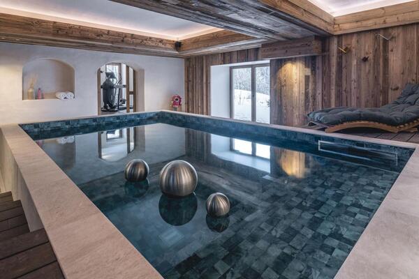 Chalet  400m² Meribel