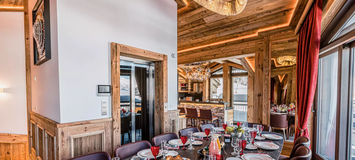 Chalet  Courchevel 1850 French Alps, 12 guests 