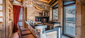 Chalet  Courchevel 1850 French Alps, 12 guests 