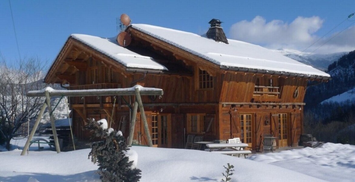 Chalet in Meribel perfect for 12 people luxury and cozy