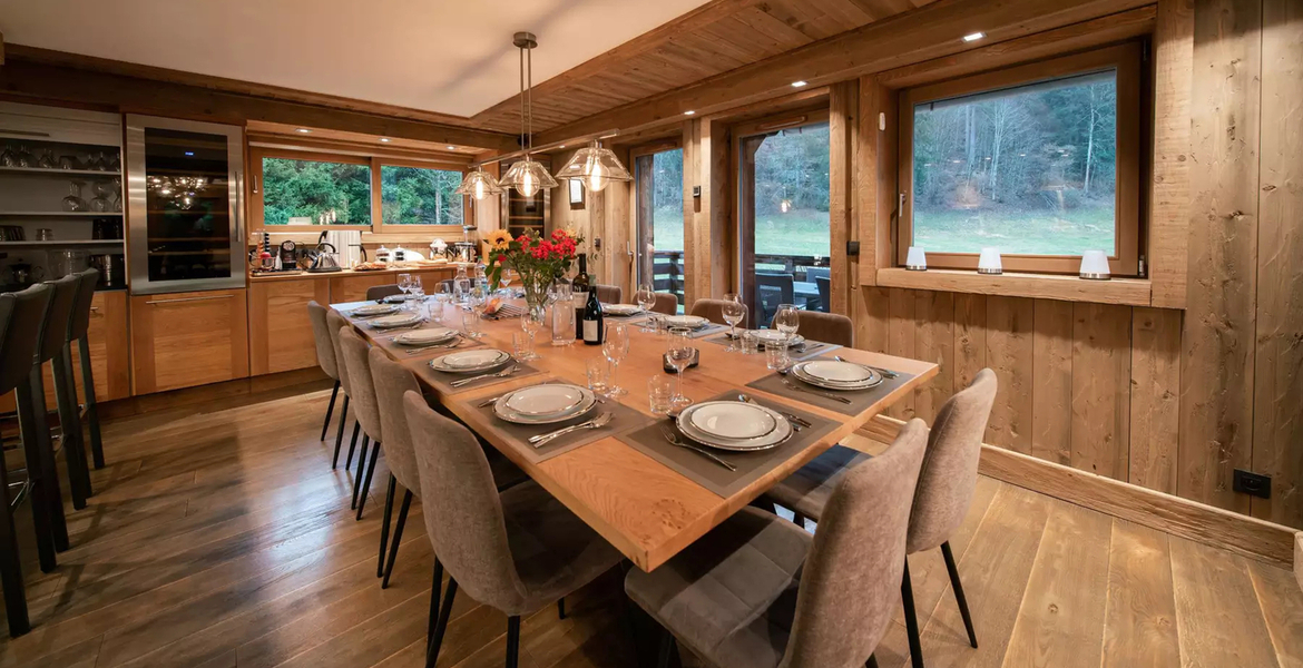 Huge chalet in Megève French Alps France for 15 guests 