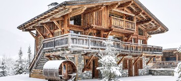 This is a luxury chalet in Megève for 16 people with 400 m² 