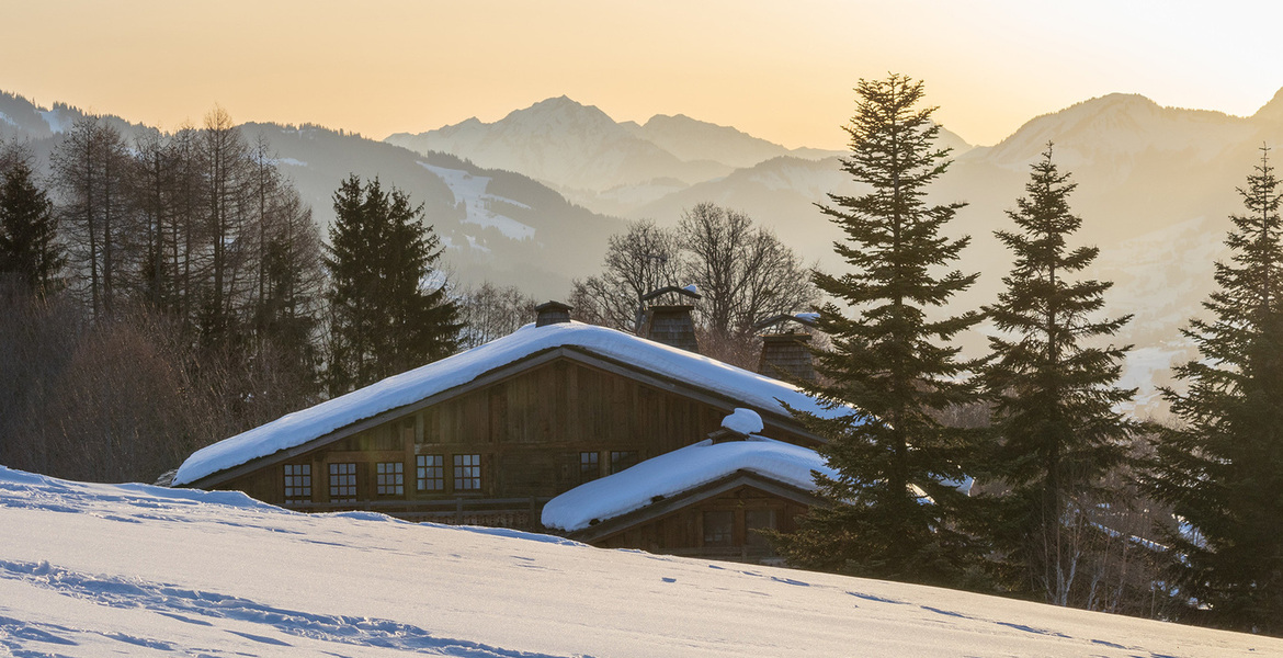 Chalet niché au cœur de Megève de 550m2 