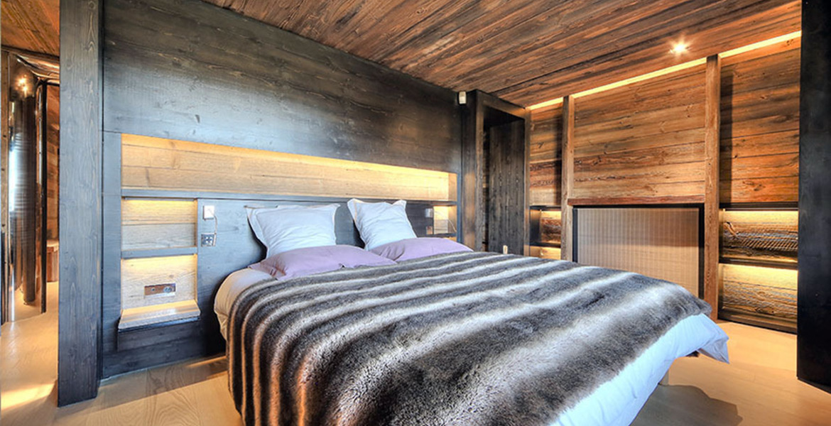 Charming chalet in Megeve with 530 sqm for 12 guests 