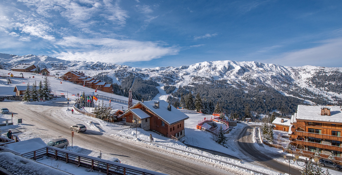 Magnifique appartement au cœur d'une résidence skis aux pied