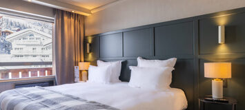 Suite Altitude Une Chambre Courchevel 1850 skis aux pieds