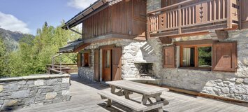 Charming Chalet in Meribel with 220sqm and 5 bedrooms 