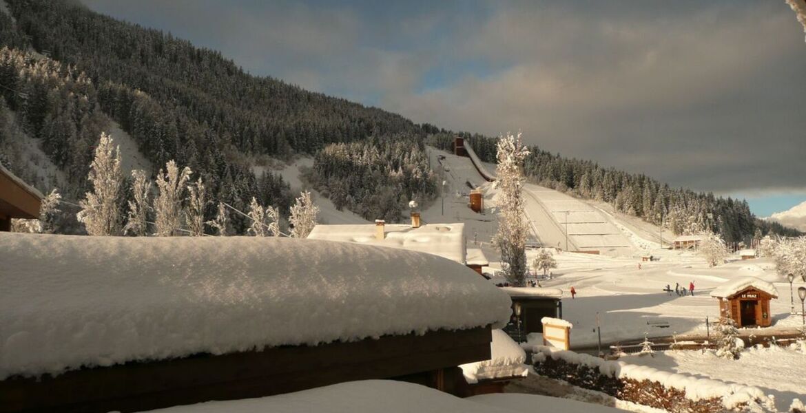 Encantador chalet de pueblo en Courchevel Le Praz 