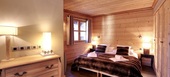 Charming village chalet in Courchevel Le Praz 