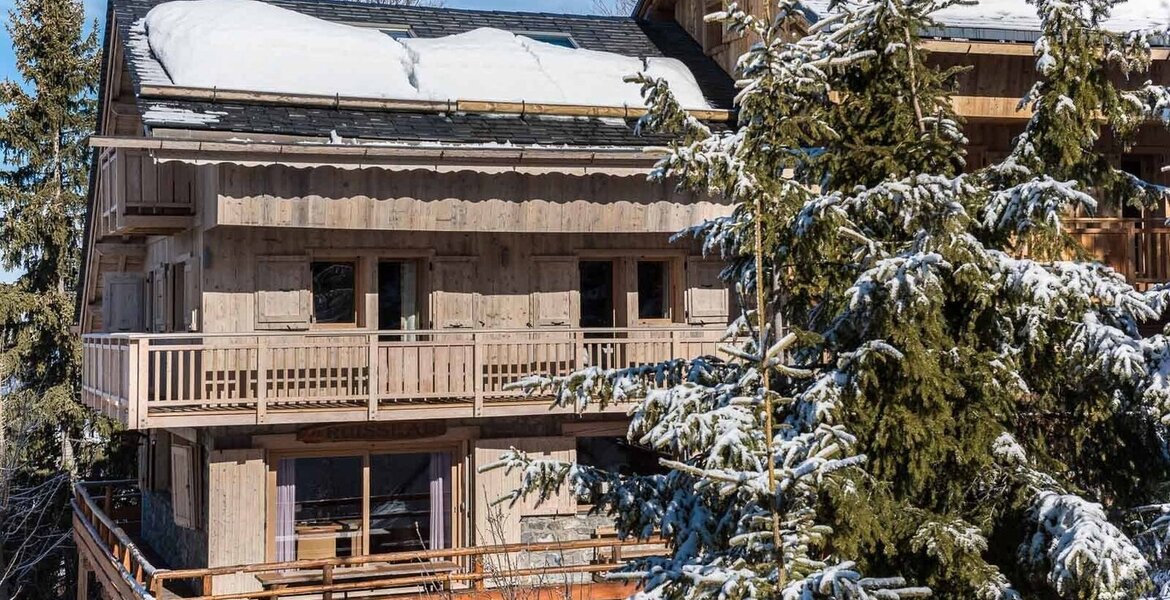 Le chalet situé sur la route de la Renarde 