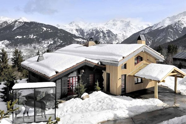 A luxury collection of Chalets for rent in Courchevel 