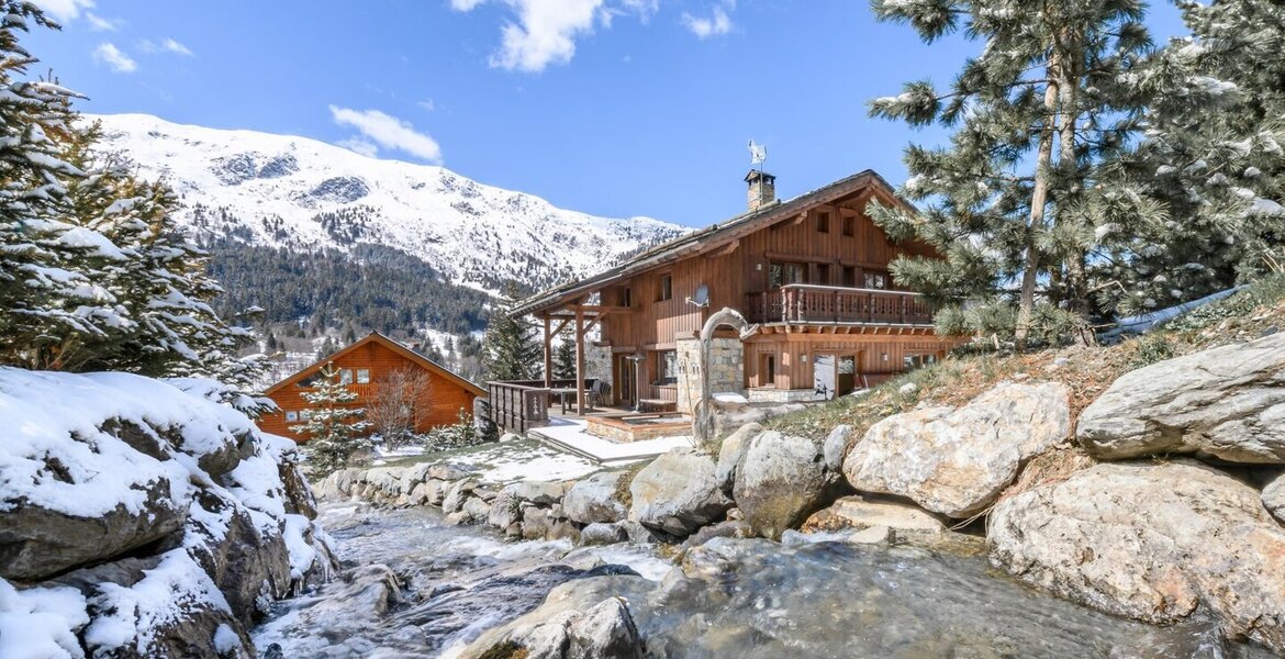 Ce chalet est un chalet de ski de luxe à Méribel