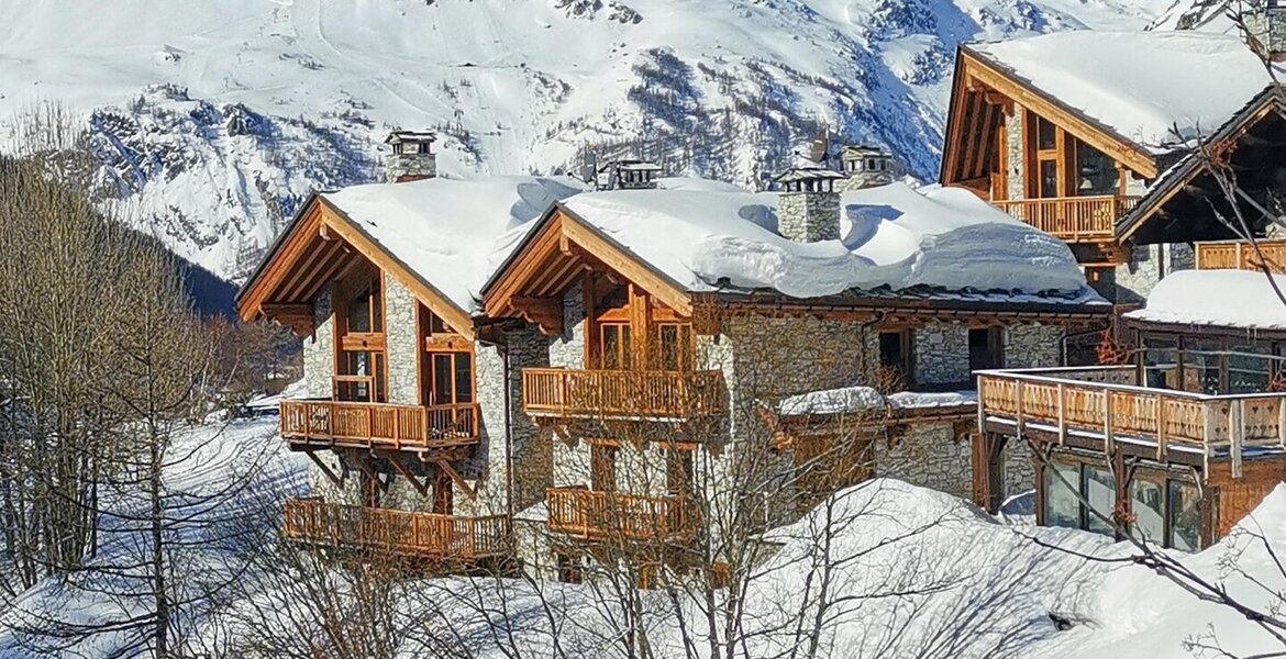 This is a luxury chalet of just over 200 m2 