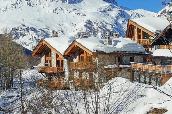 This is a luxury chalet of just over 200 m2