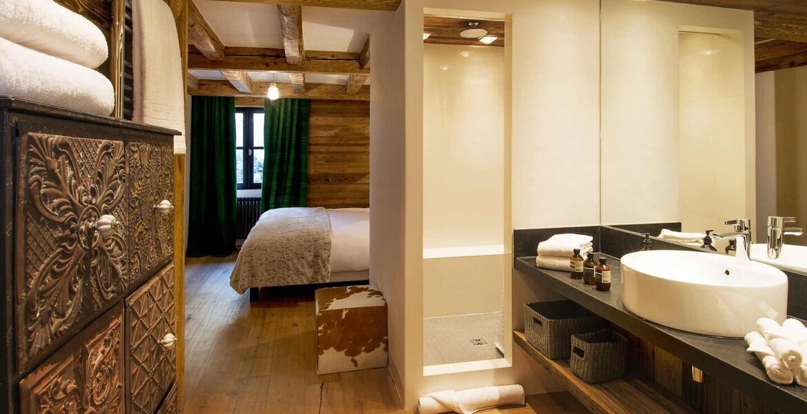 Luxury complementary chalet in Val d'isere