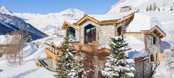 Situé au cœur des Alpes françaises le chalet de Val d'Isère