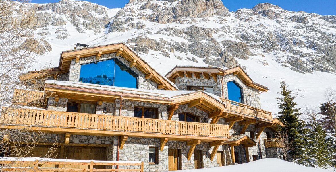 Situé au cœur des Alpes françaises le chalet de Val d'Isère