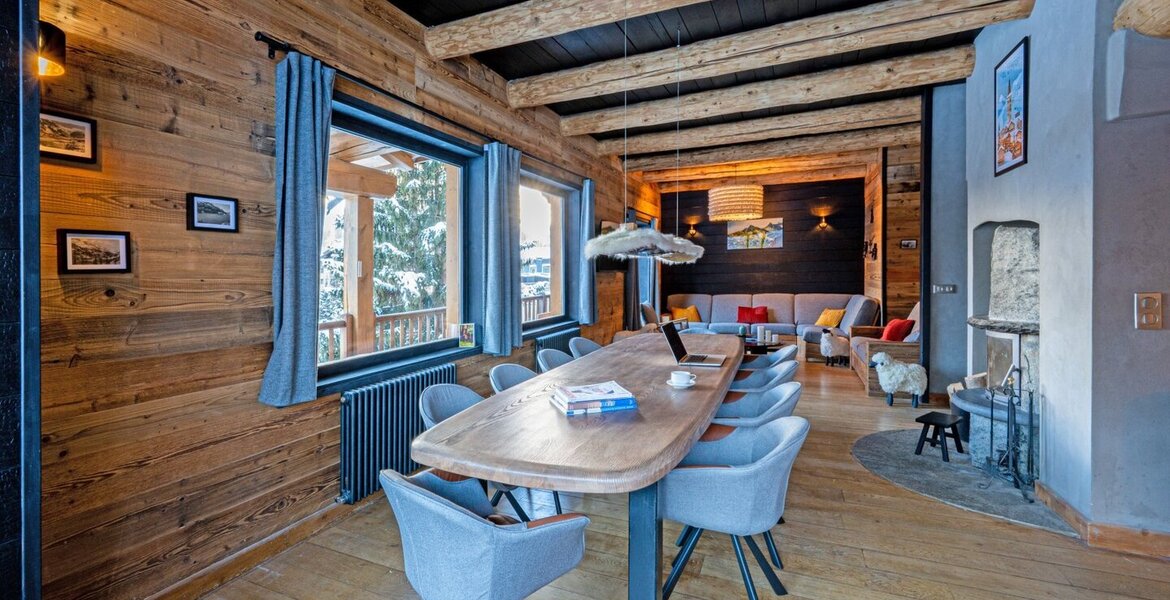 The newly refurbished chalet lies at the very heart of Val 