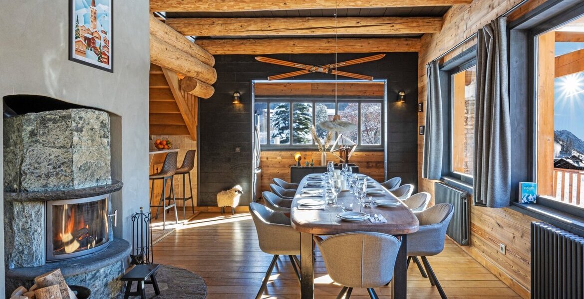 The newly refurbished chalet lies at the very heart of Val 