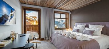 Le chalet est un tout nouveau chalet à la décoration moderne