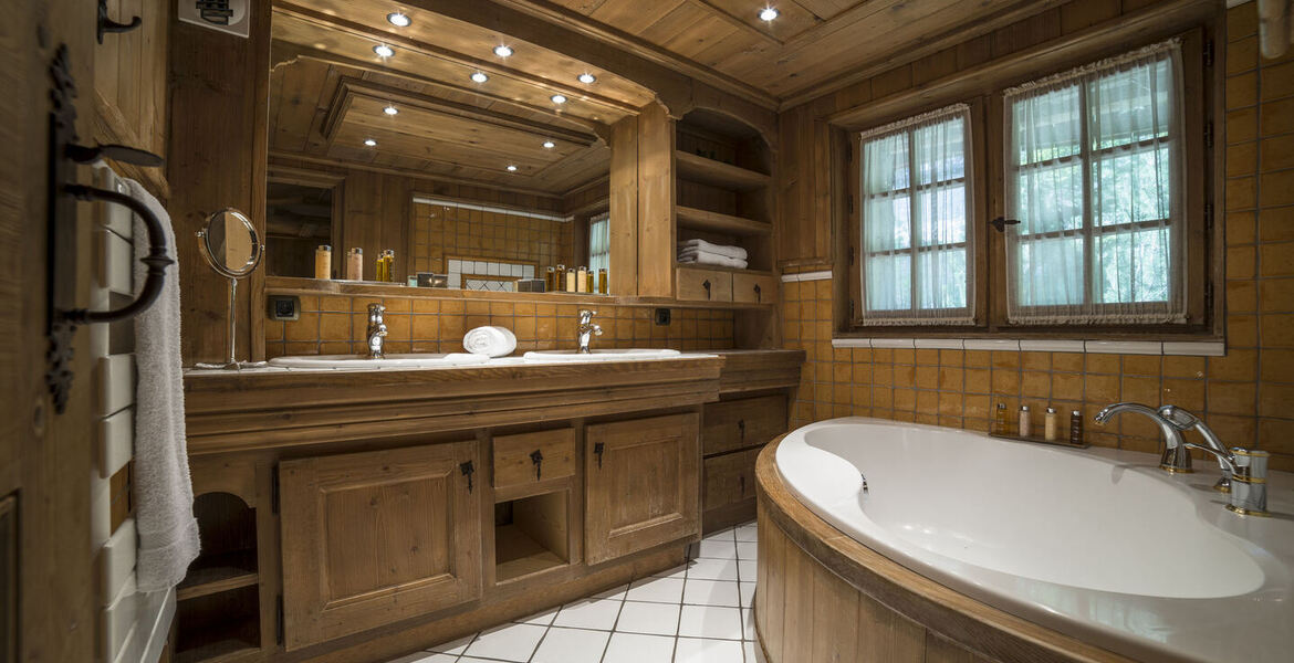 Chalet Rue des Clarines COURCHEVEL 1850