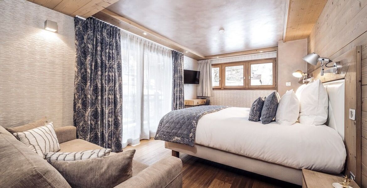 Doble Chalet in courchevel 1300