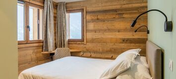 A family chalet with swimming pool in Courchevel-Le Praz 